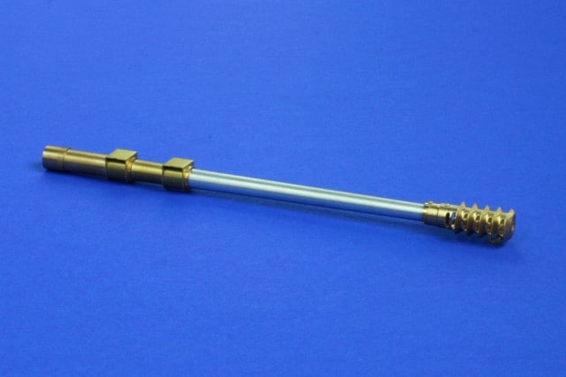 RBǥ 35B83 1/35 122mm L/38 D-30 SPG T-34 / D-30 122mm Howitzer D-30