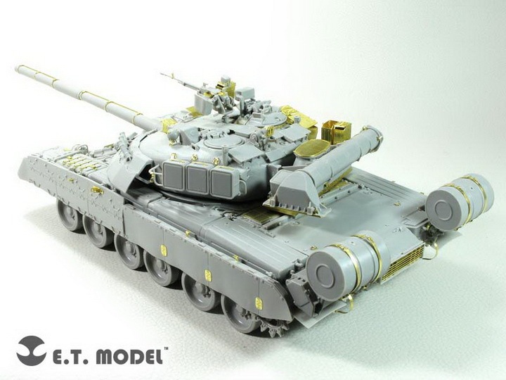 E.T.モデル E35-269 1/35 ロシア T-80U 主力戦車 (トランぺ