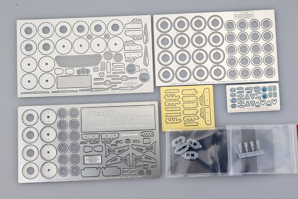 ホビーデザイン HD02-0270 1/24 トヨタ 86' 12 グレッディ&ロケット