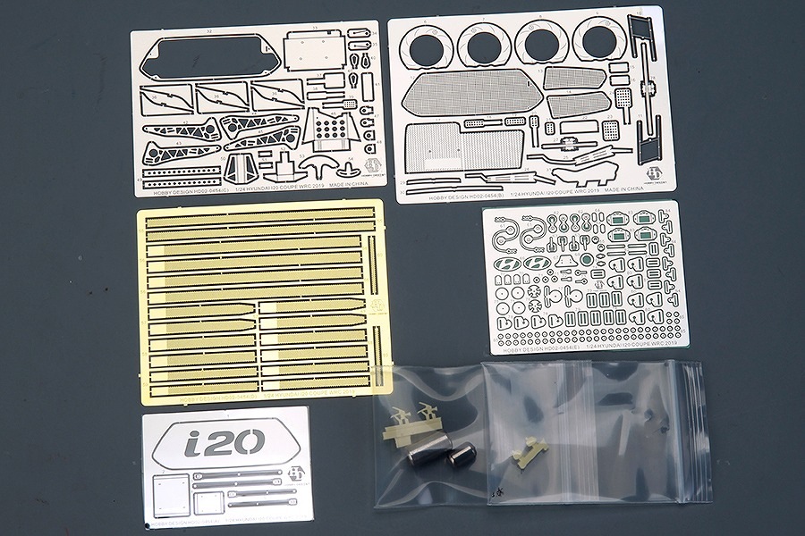ベルキット 1/24ヒュンダイ ホビーデザイン ディティールアップパーツ付 2点 ホビーデザイン HOBBY DESIGN 1/24 ヒュンダイ I20 WRC