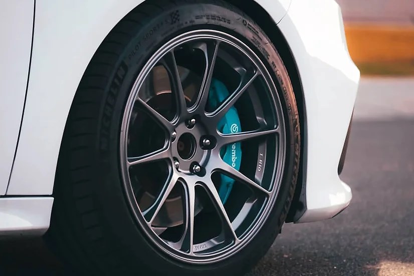 ZoomOn ZR047 1/24 18インチ Titan7 T-R10 ホイールセット | ZoomOn,ZR