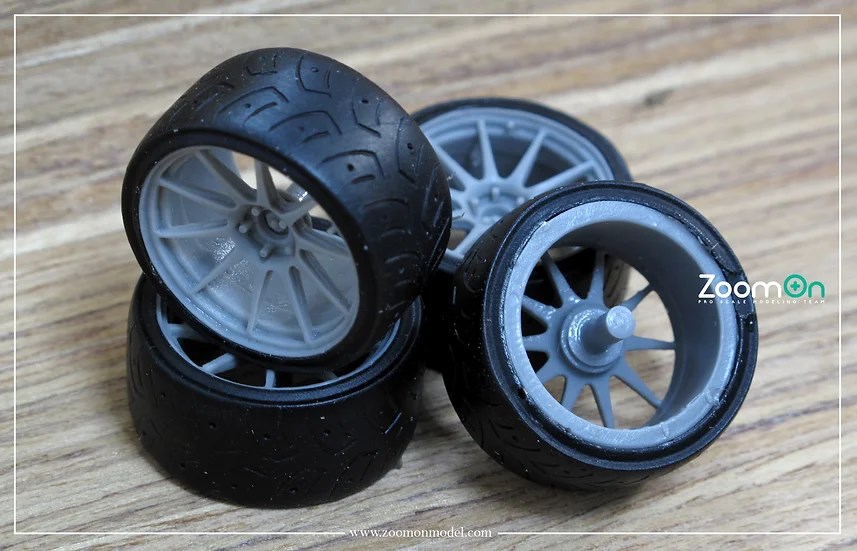 ZoomOn ZR047 1/24 18インチ Titan7 T-R10 ホイールセット | ZoomOn,ZR
