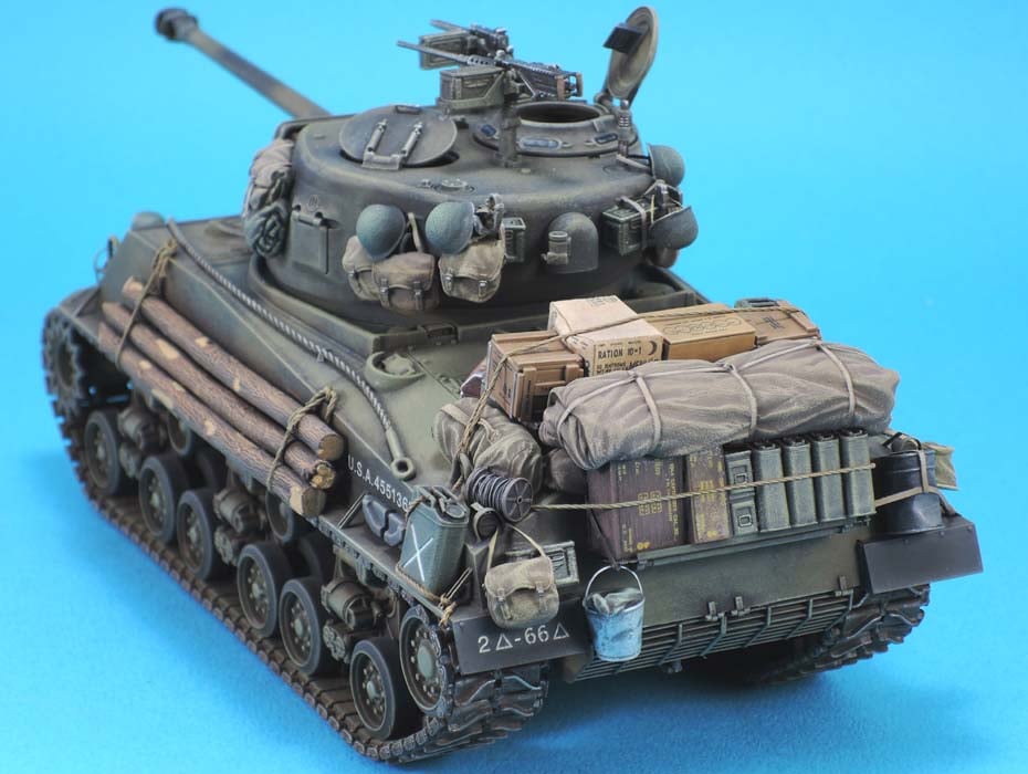 쥸 LF1300 1/35 M4A3E8 1945åץǡȥå(å)