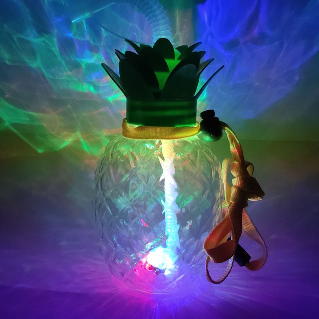 光るパイナップルボトルNEO ストラップ付(96入） | 光るボトル＆カップ