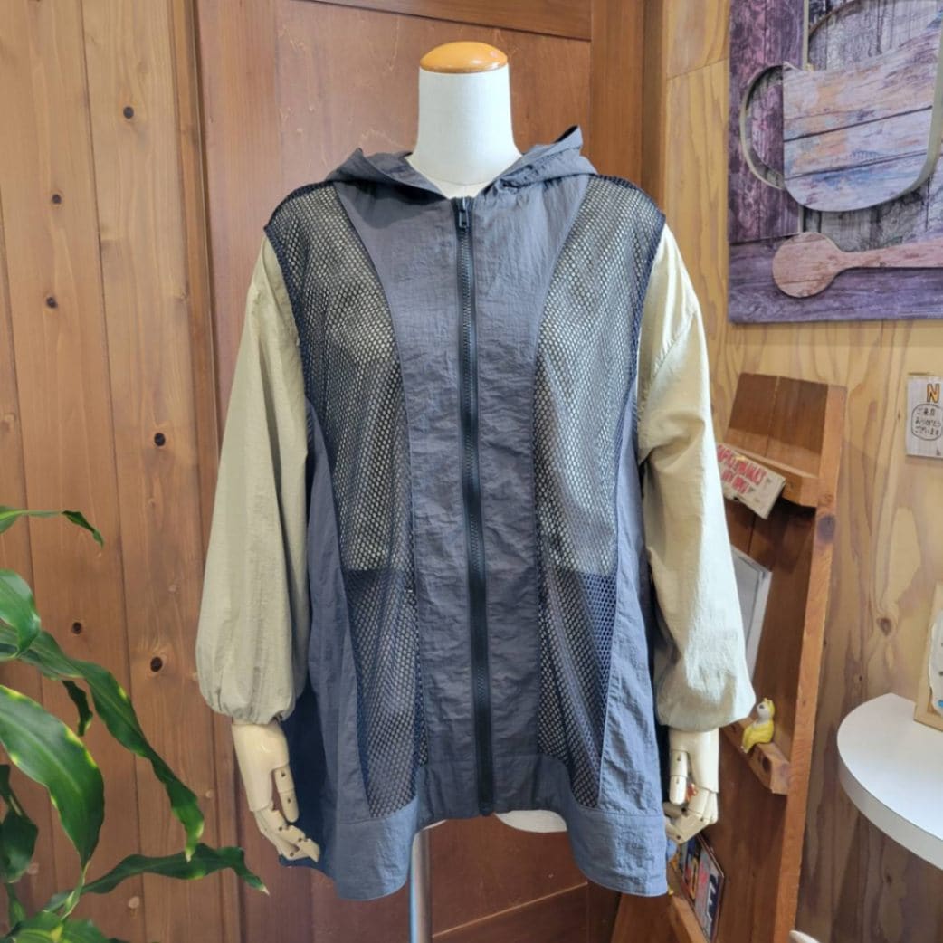 メッシュフードアンサンブルジレ　RISLEY