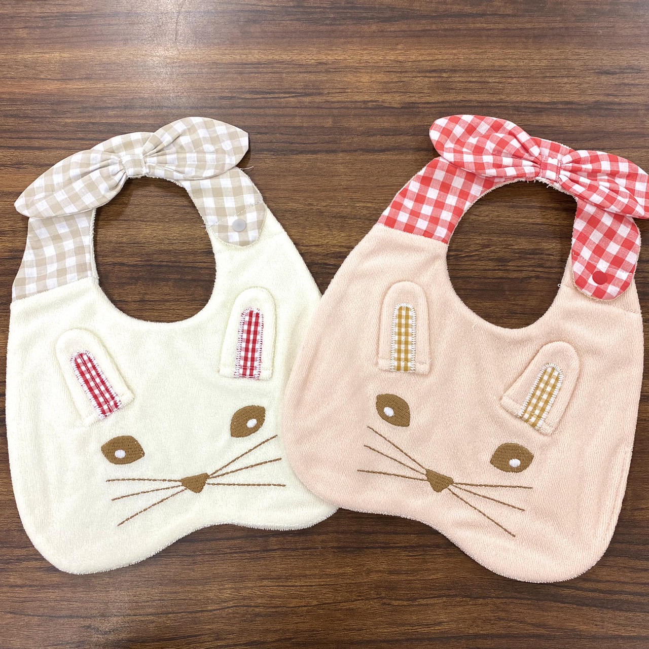 ハンドメイドスタイ　うさみみスタイ　るる様 ハンドメイドスタイ うさみみスタイ るる様 うさぎスタイ GIRL la