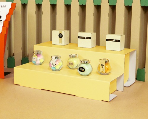 �Ҥ���100 (W588*D392)