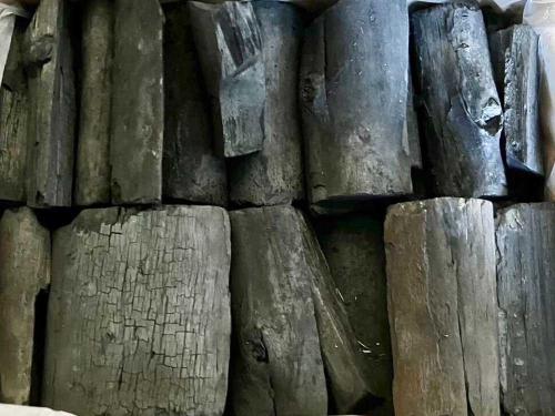 極 木炭(黒炭) 3kg ラウンドタイプ ベトナム産 ユーカリ