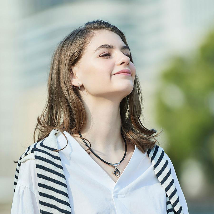 コラントッテ Colantotte TAO α ARAN シルバー×ブラック 磁気