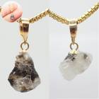 【26. ロシア産 フェナカイト 原石 K18 ペンダントトップ】 1個 ゴールド 18金 パワーストーン 天然石 浄化 日本製 自社工場制作 自社管理 アカネ|ペンダントトップ|天然石アイテム