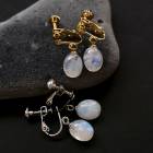 ブルームーンストーン イヤリング ネジバネ式 天然石 アクセサリー レディース プレゼント 誕生日 ギフト 上品 オーバル フォーマル パワーストーン シラー 大人 シンプル サージカルステンレス 金