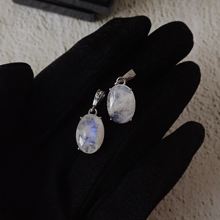 金属アレルギー対応 ムーンストーン スリランカ産 ステンレス オーバル