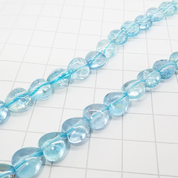 高品質☆382】【ハート ブルートパーズ】粒サイズ約8mm 1粒 天然石