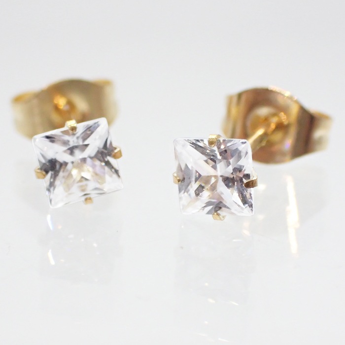 ステンレス ラインストーン スクエア （4mm） 1ペア 一粒ピアス 