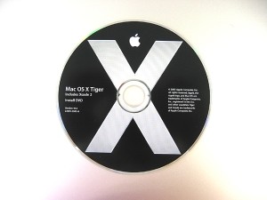 Apple Mac OS X 10.4 Tiger(DVD) ()