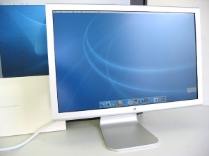 Apple Cinema Display 20 シルバー (中古)