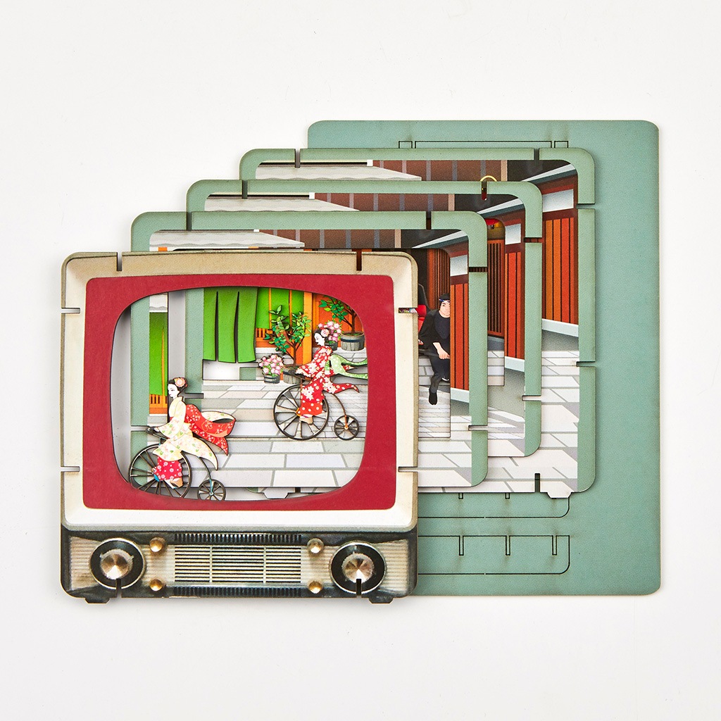 ＜レトロテレビ小＞舞妓自転車