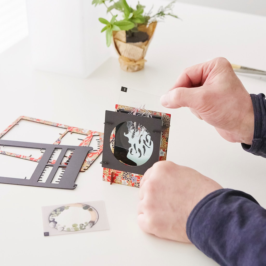 レイヤーアート【円窓】錦鯉