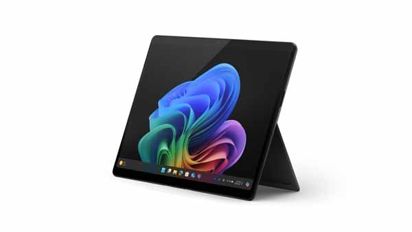 Microsoft Surface Pro (第 11 世代) (CPU: Core Ultra 7 /メモリ