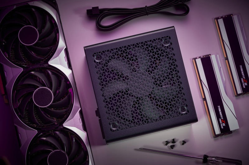 Cooler Master ELITE Gold 1000 FM A/JP cord PC電源ユニット 1000W