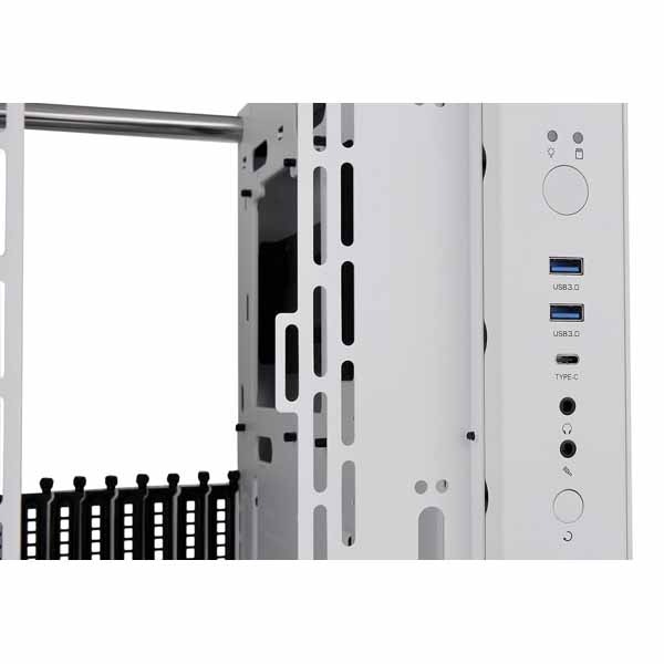 Thermaltake Core P3 TG Pro Snow Edition 2基の大型