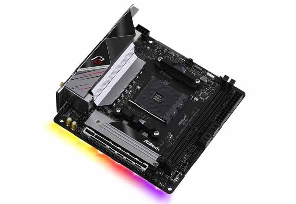 ASRock B550 Phantom Gaming ITX マザーボード ASRock | B550M Phantom Gaming 4
