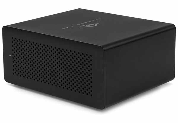 OWC Express 4M2 4-Slot M.2 NVMe Enclosure M.2 NVMe SSDスロット4基