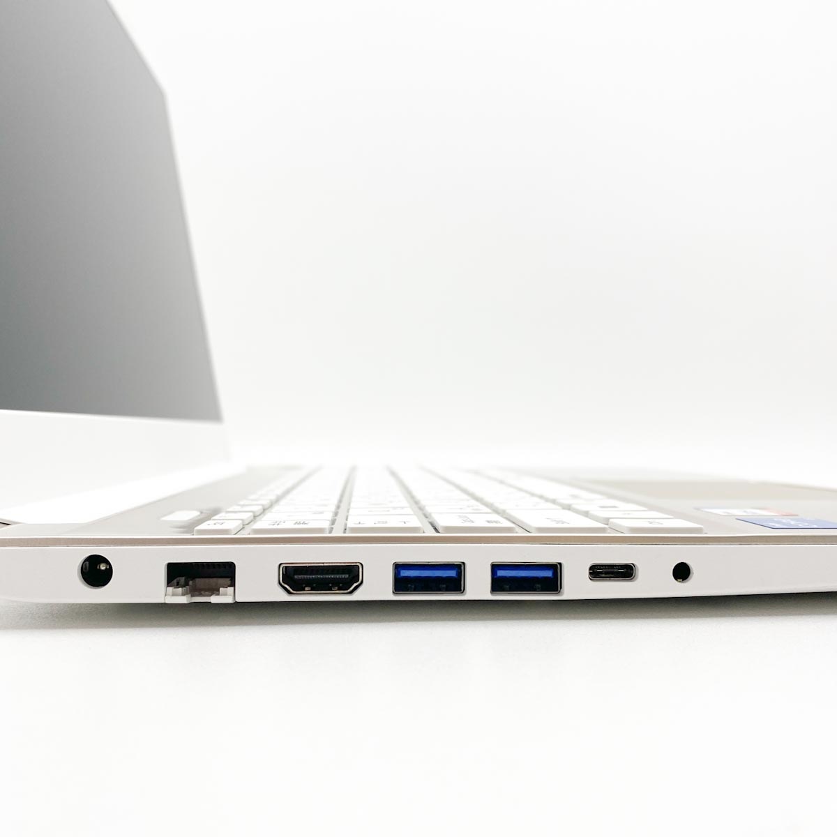 中古 dynabook P1-C6XD-EG 東芝 ノートパソコン Corei5 1334U/16GB
