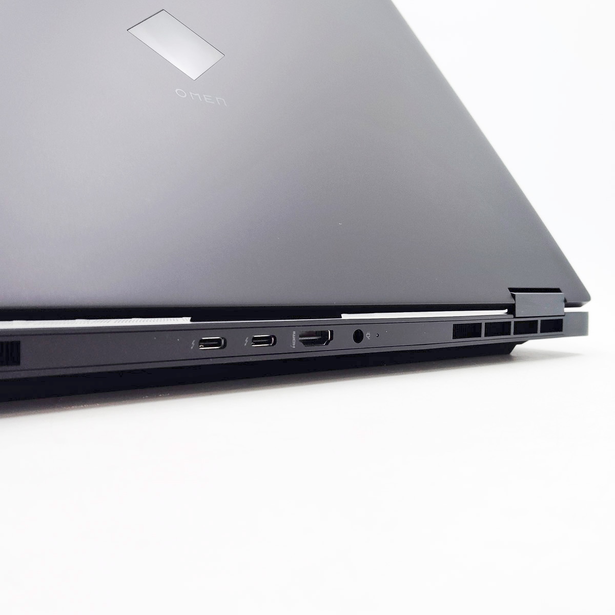 ゲーミングpc OMENの144hzゲーミングノート！ 中古 ノートパソコン Office付き RTX3060 12世代 大画面  フルHD 144hz  配信 マイクラ フォートナイト Windows11 Home HP OMEN 16-k0059TX Corei7 16GBメモリ 16.1型 中古 パソコン ノートパソコン