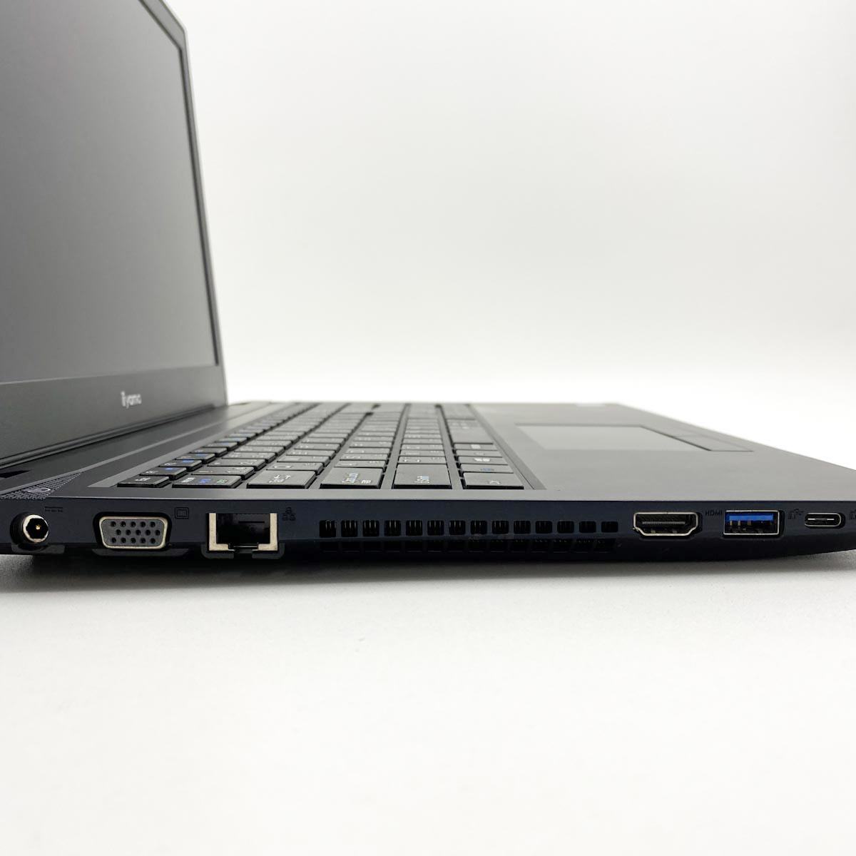 中古 IStNXi-15FH038-i7 iiyama ノートパソコン Corei7 8550U/16GB