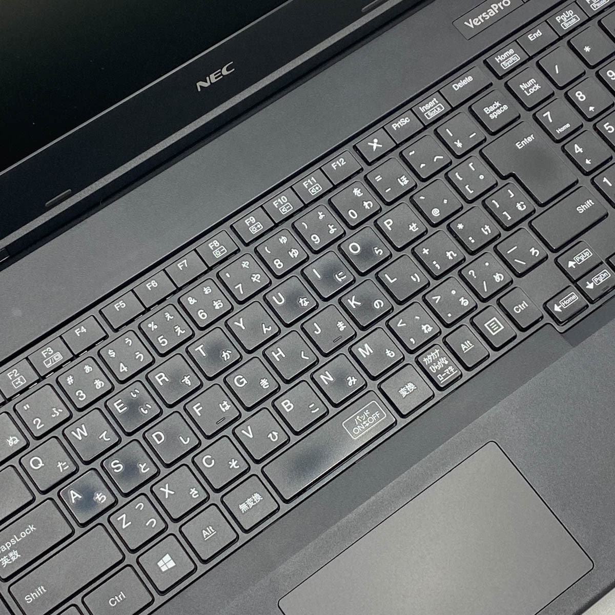 中古ノートパソコン　15.6インチ　NEC製　〔NO.01〕 中古 VersaPro VKM16X-6 NEC ノートパソコン Corei5 8365U/8GB