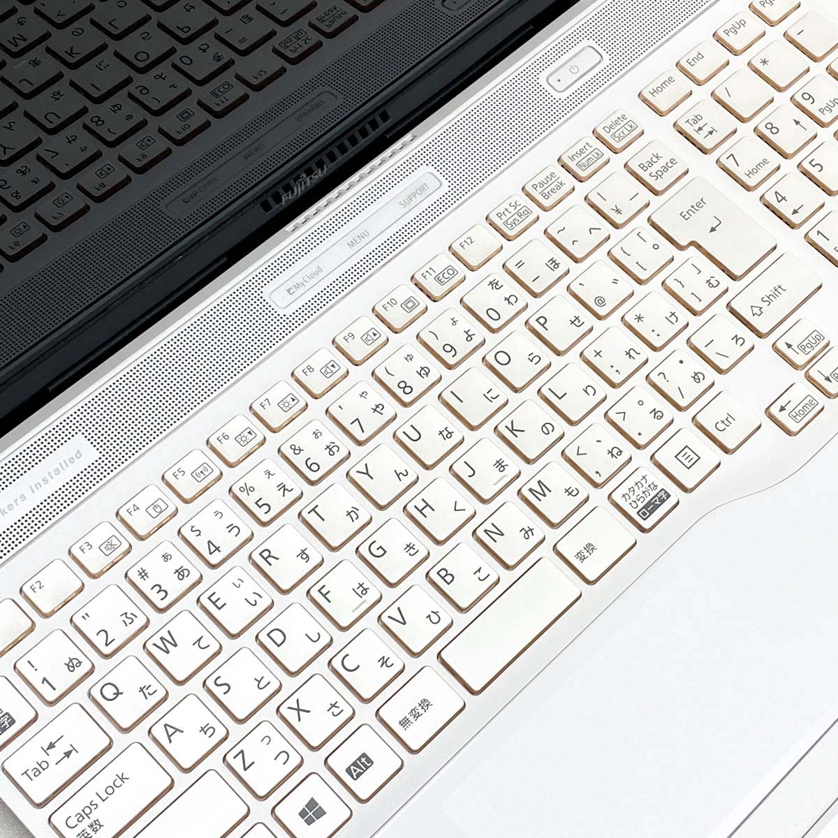 中古 LIFEBOOK AH55/D1 富士通 ノートパソコン Corei7 8565U/8GB