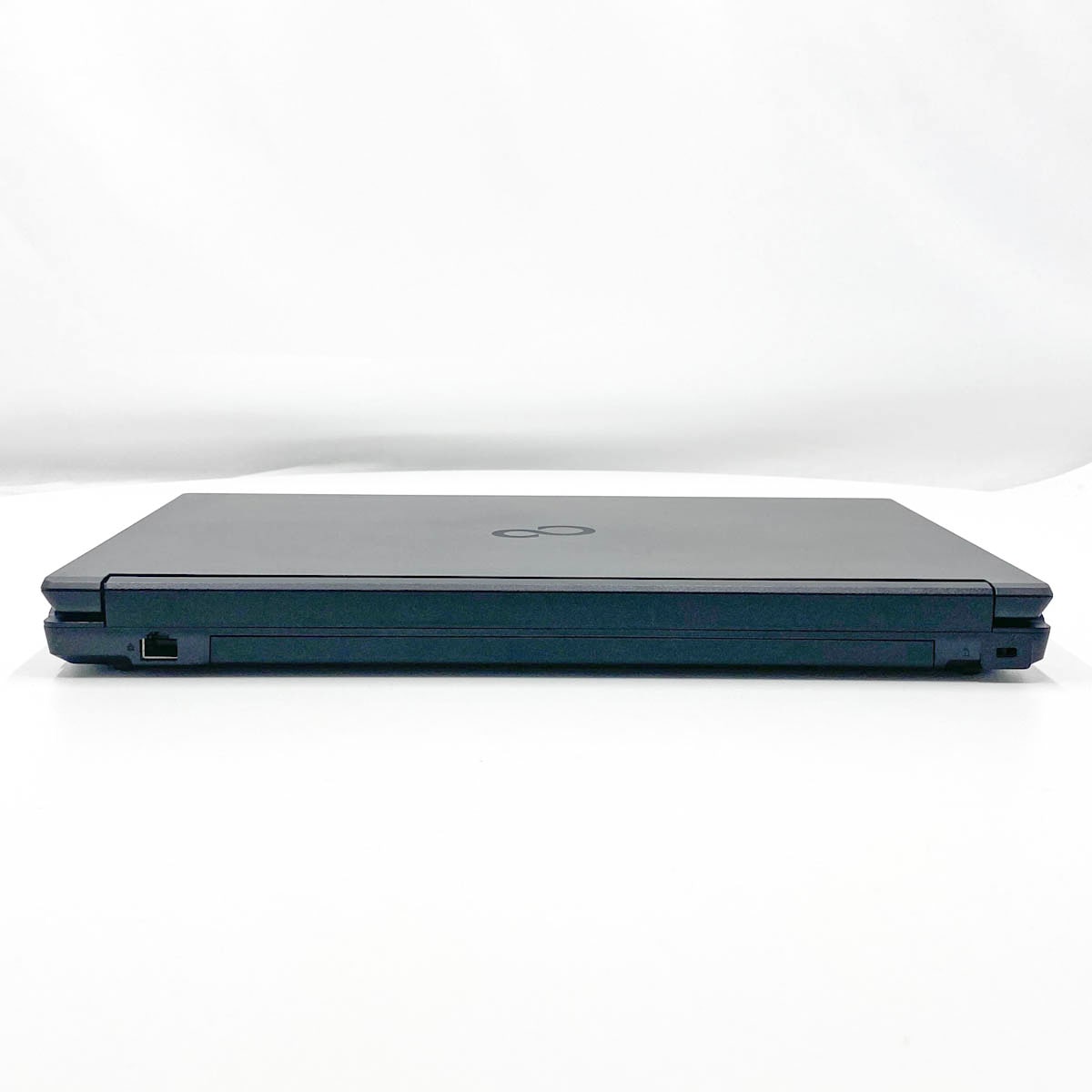 中古 LIFEBOOK A5513/NX 富士通 ノートパソコン Corei5 1235U/16GB
