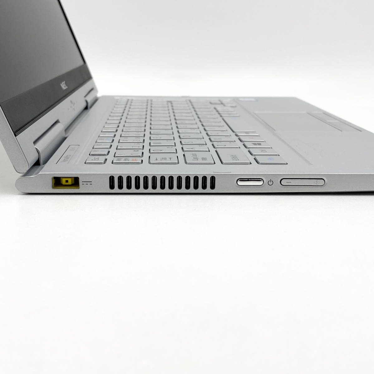 中古 VersaPro VKT16G-4 NEC ノートパソコン Corei5 8250U/8GB