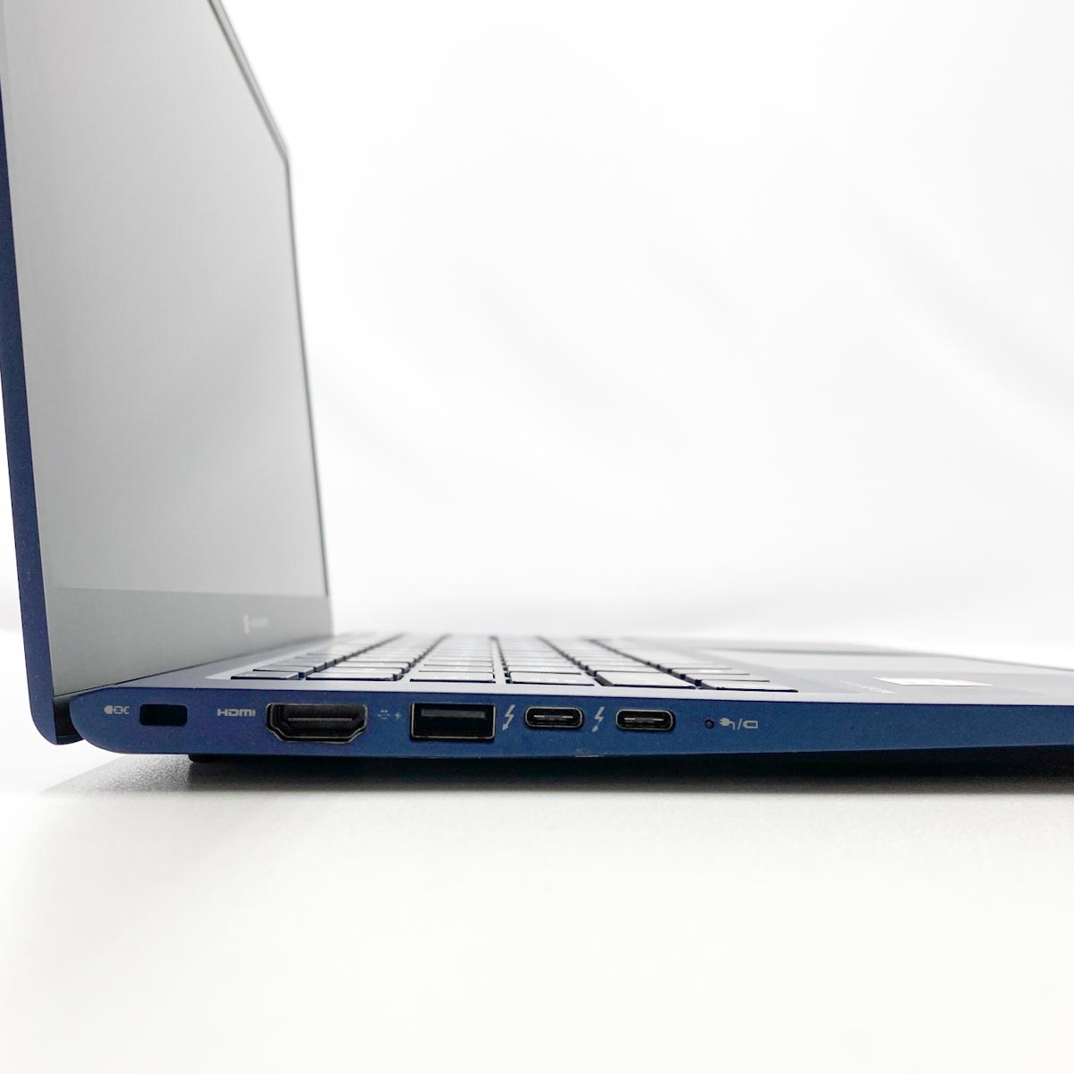 中古 dynabook RJ74/KU 東芝 ノートパソコン Corei7 1260P/16GB