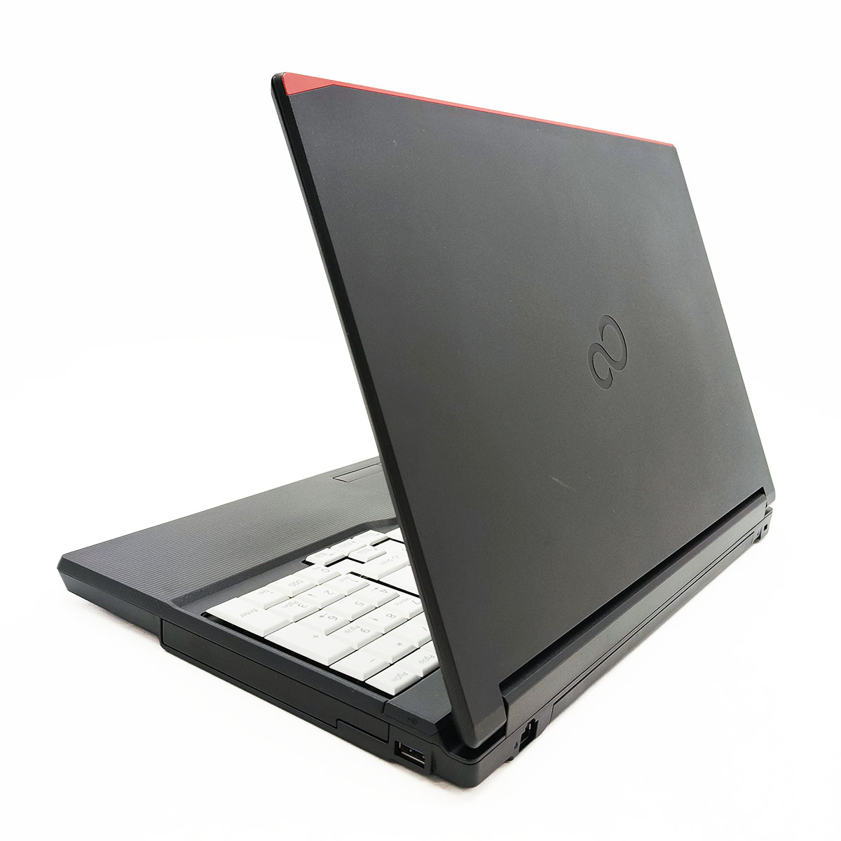中古 LIFEBOOK A749/C 富士通 ノートパソコン Corei7 8665U/32GB