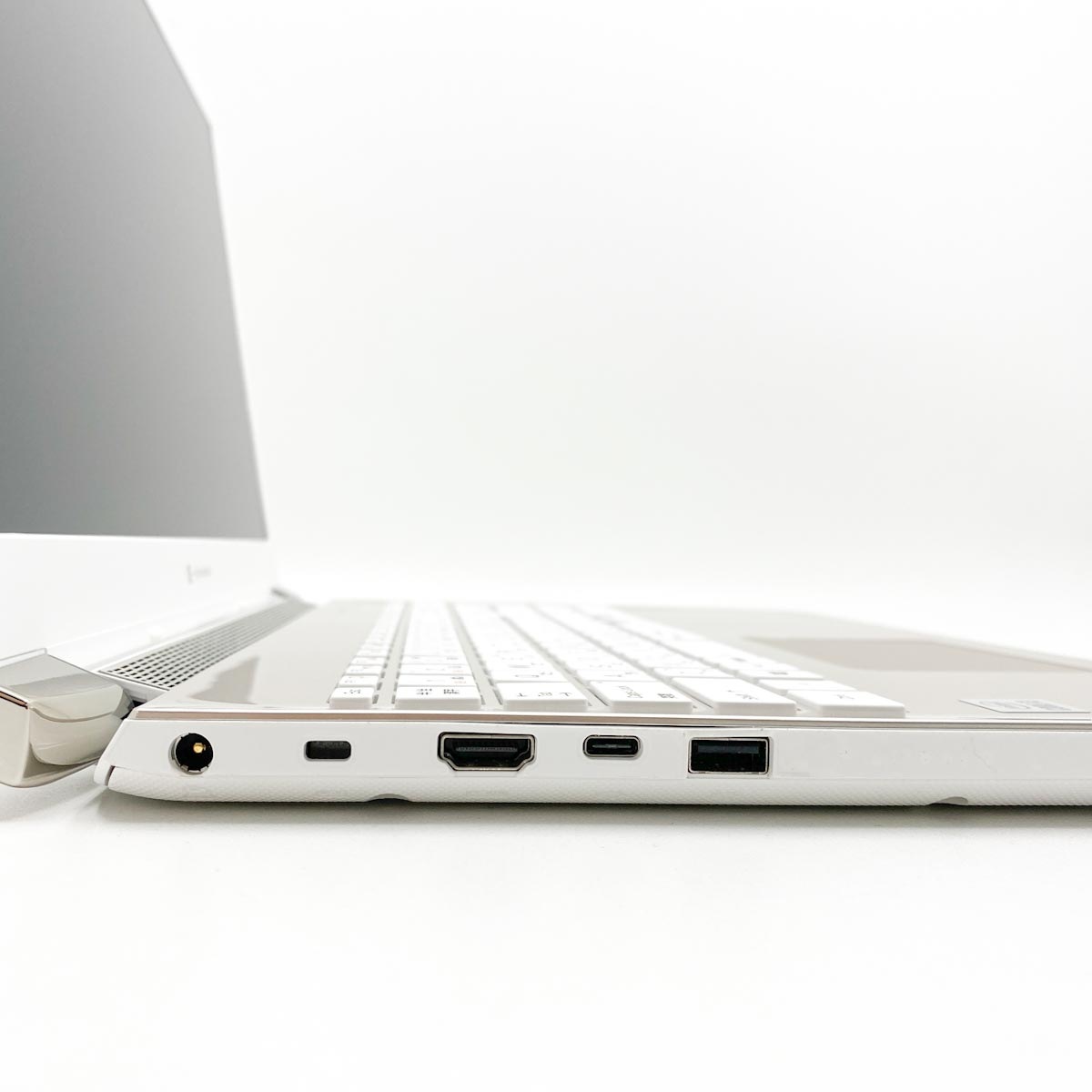 中古 dynabook P2-X5RB-EG 東芝 ノートパソコン Corei3 10110U/8GB