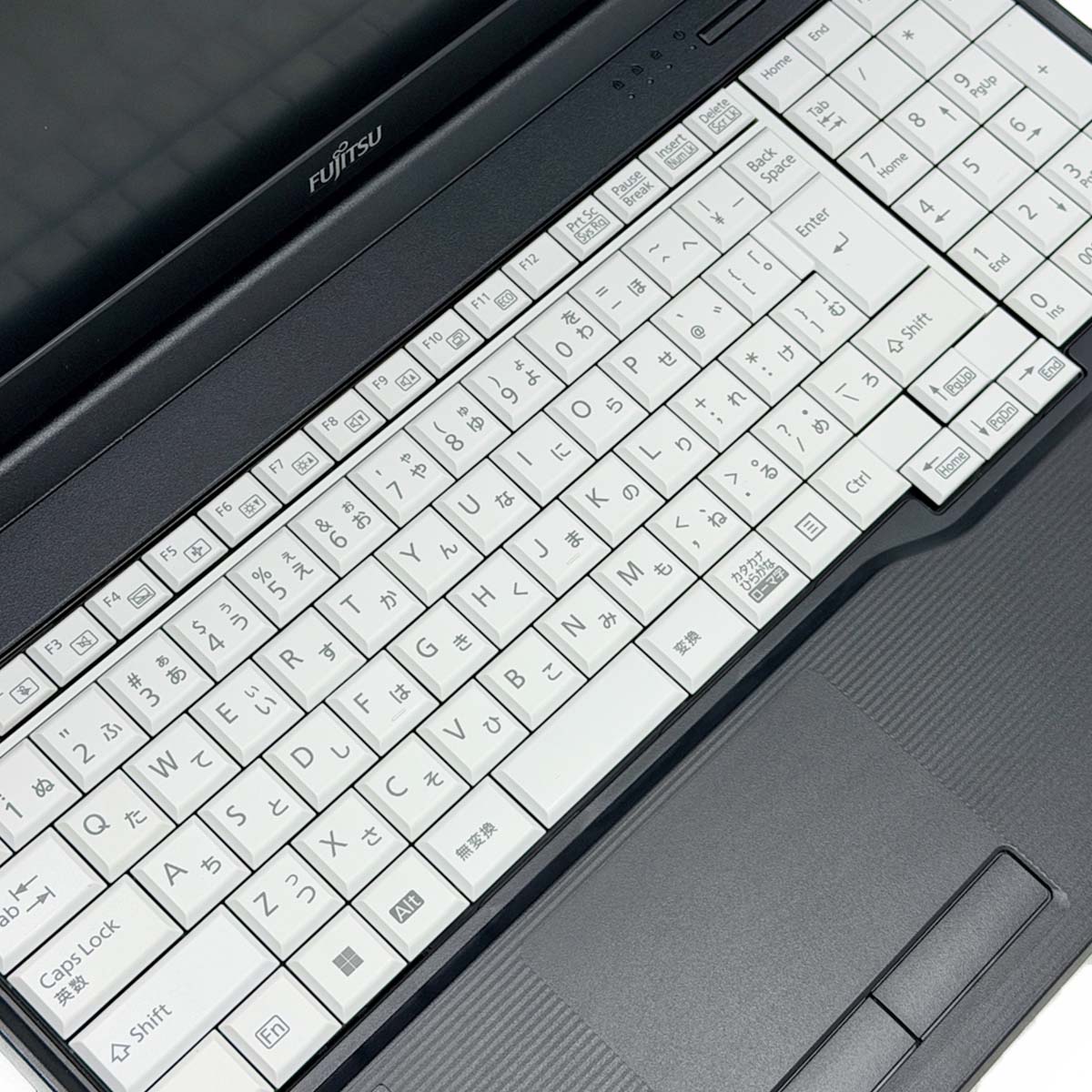中古 LIFEBOOK A5513/N 富士通 ノートパソコン Corei5 1345U/16GB