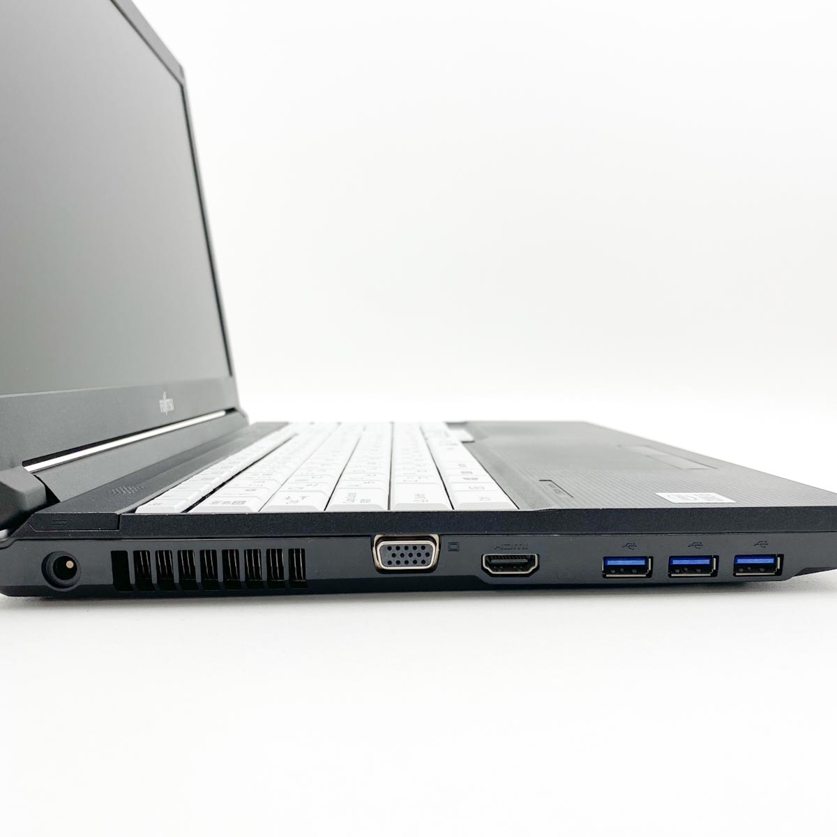 中古 LIFEBOOK A5510/FX 富士通 ノートパソコン Corei5 10210U/16GB