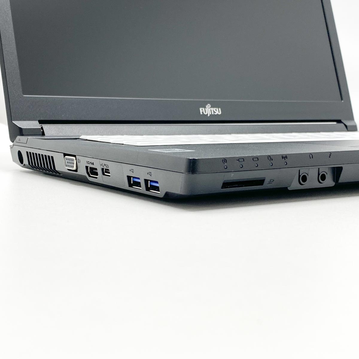 奏音&飛音①◆富士通LIFEBOOK中古ノートパソコン✨️◆訳あり 中古 LIFEBOOK A7510/D 富士通 ノートパソコン Corei7 10610U/16GB