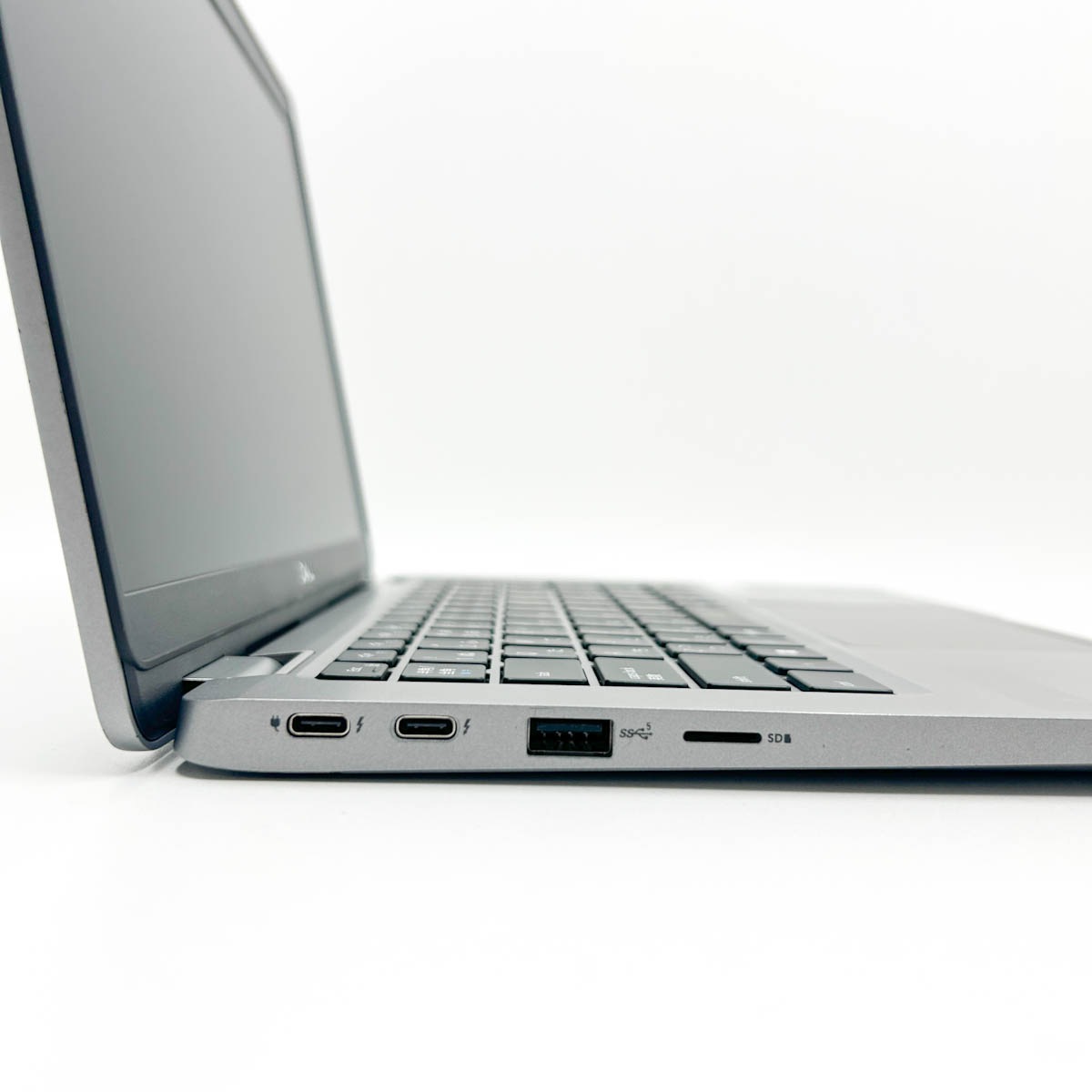 中古 Latitude 5330 DELL ノートパソコン Corei5 1245U/16GB/SSD256GB