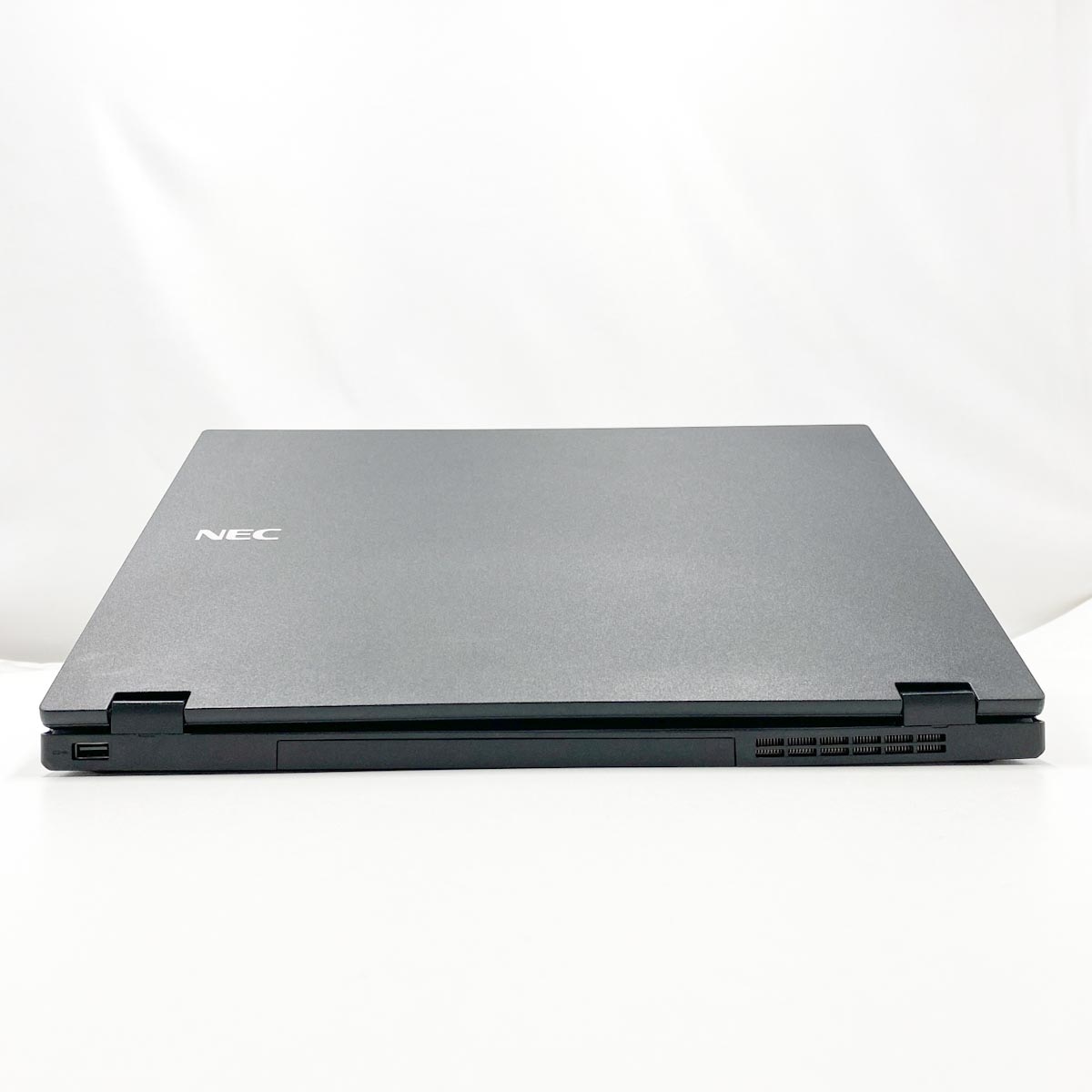 中古 VersaPro VKM16X-6 NEC ノートパソコン Corei5 8365U/16GB