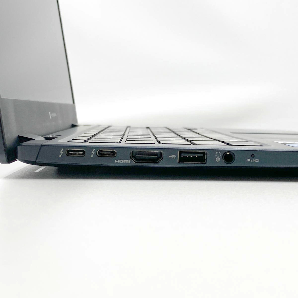 中古 dynabook G83/KV 東芝 ノートパソコン Corei5 1235U/16GB