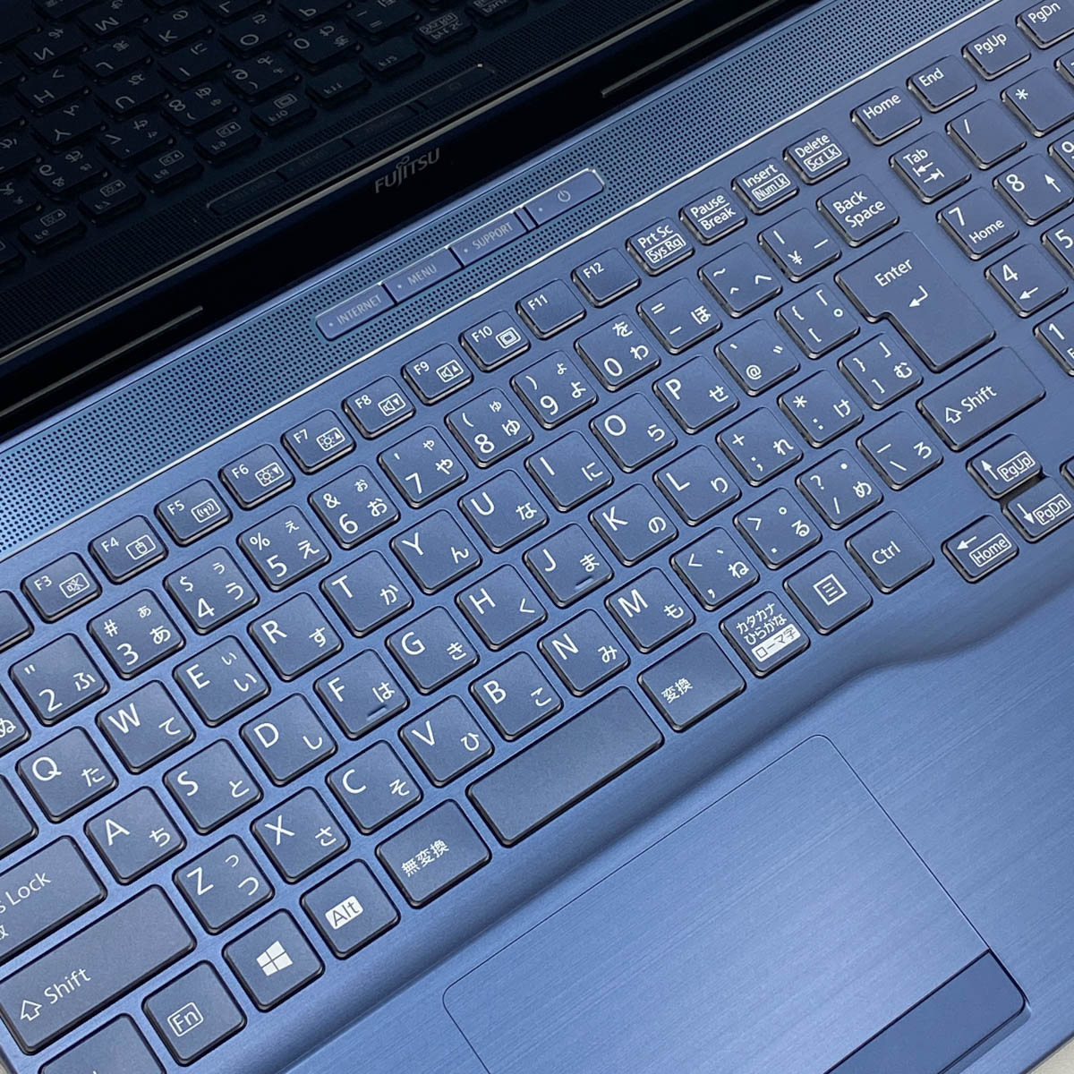 中古 LIFEBOOK FMVWE3A37L 富士通 ノートパソコン Corei7 1165G7/16GB