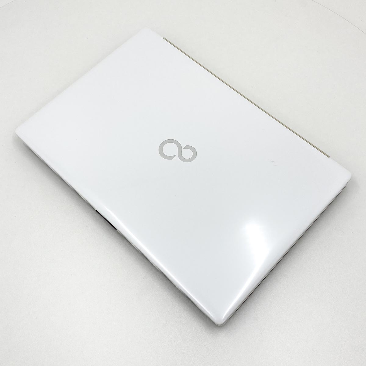 中古 LIFEBOOK AH50/D3 富士通 ノートパソコン Corei7 8565U/16GB 