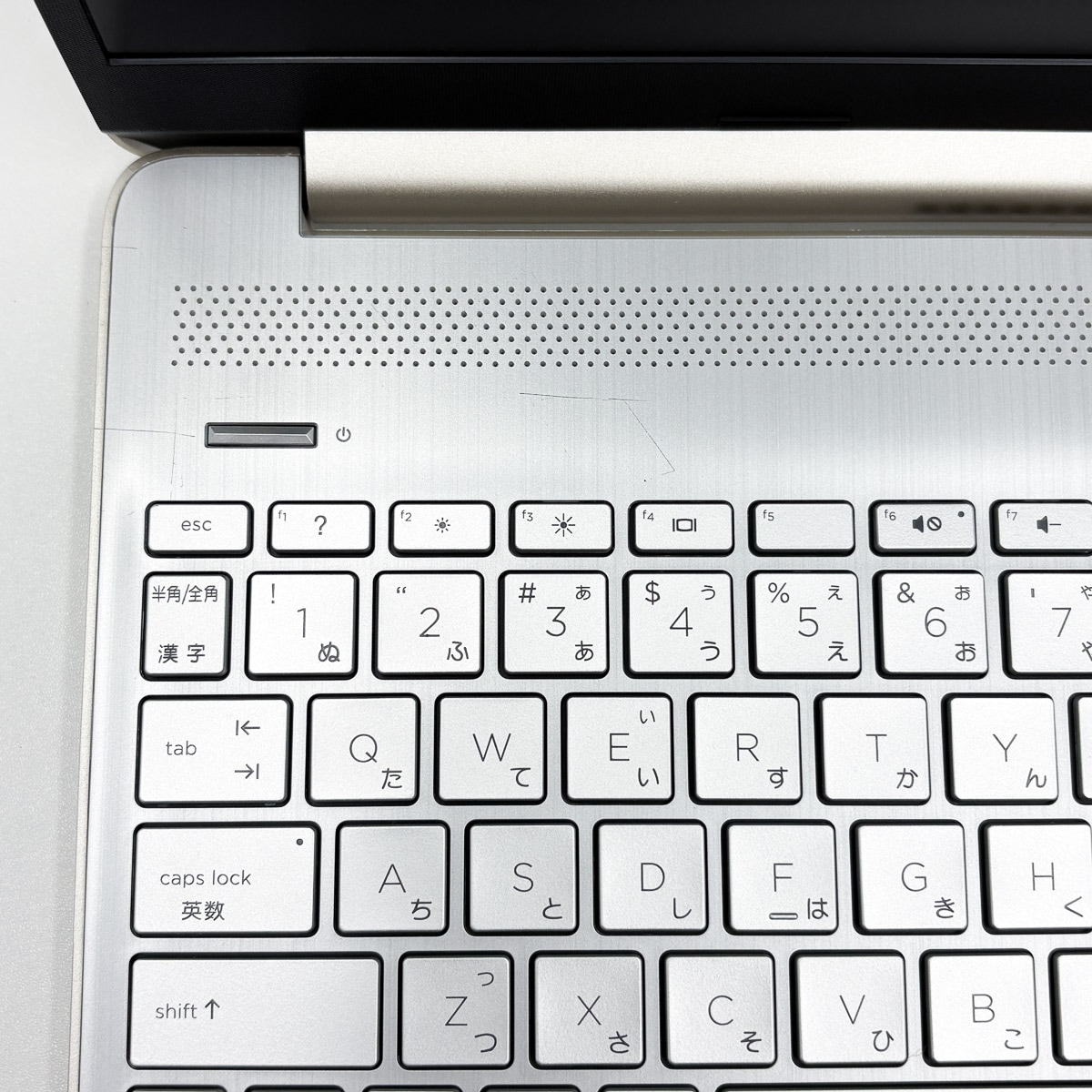 中古 15s-fq2641TU HP ノートパソコン Corei5 1135G7/16GB/SSD256GB 