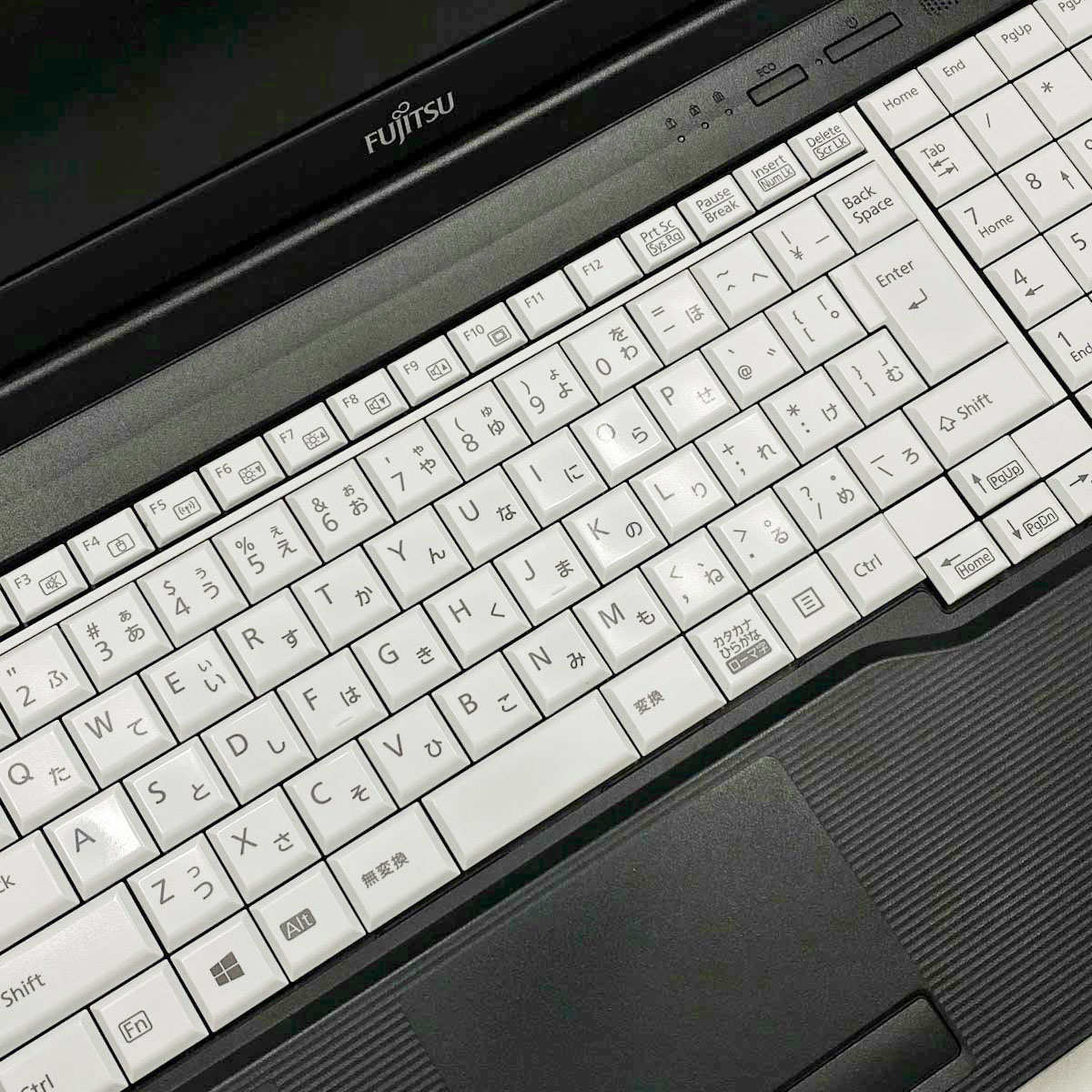 中古 LIFEBOOK A7511/G 富士通 ノートパソコン Corei5 1145G7/16GB