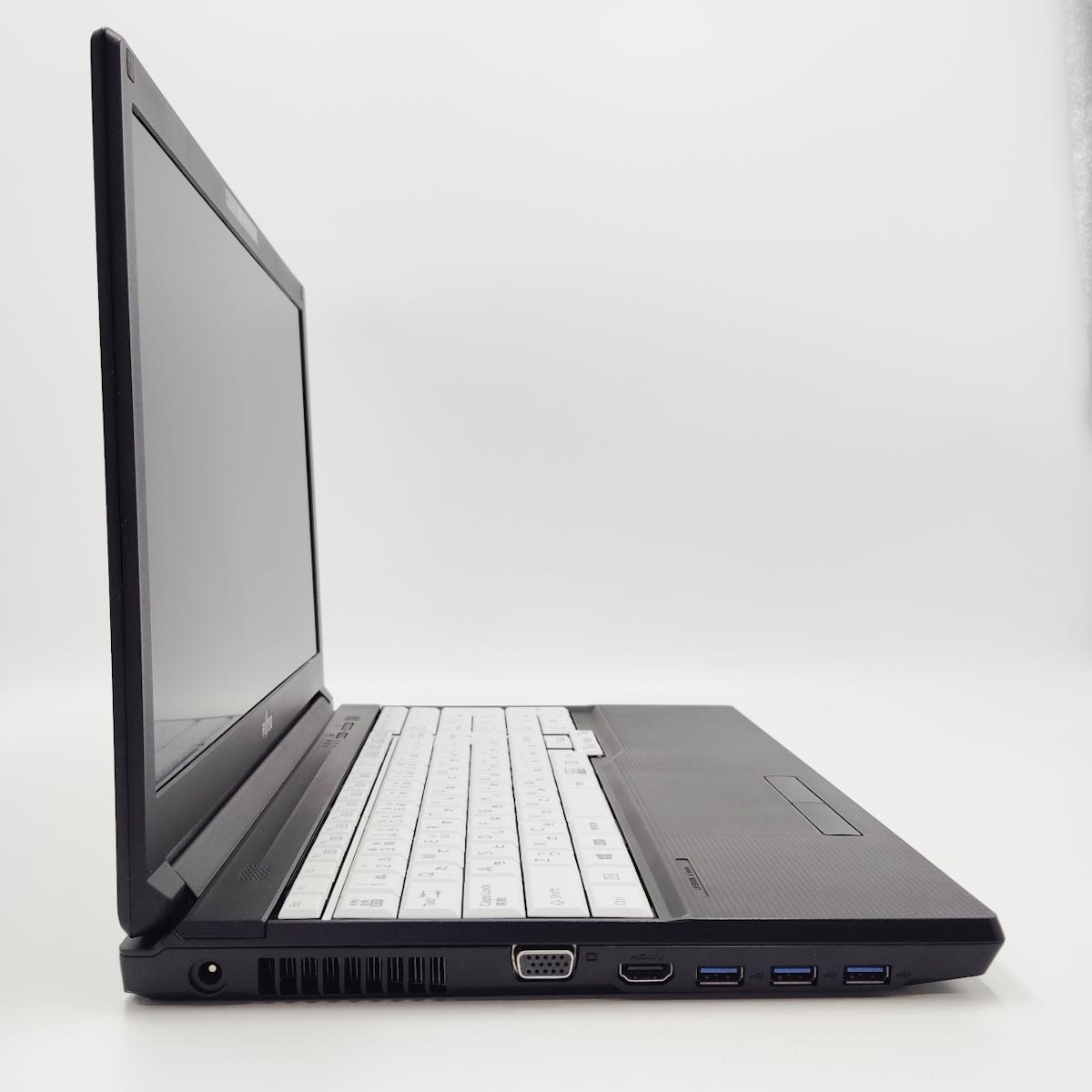 中古 LIFEBOOK A579/CX 富士通 ノートパソコン Corei3 8145U/8GB