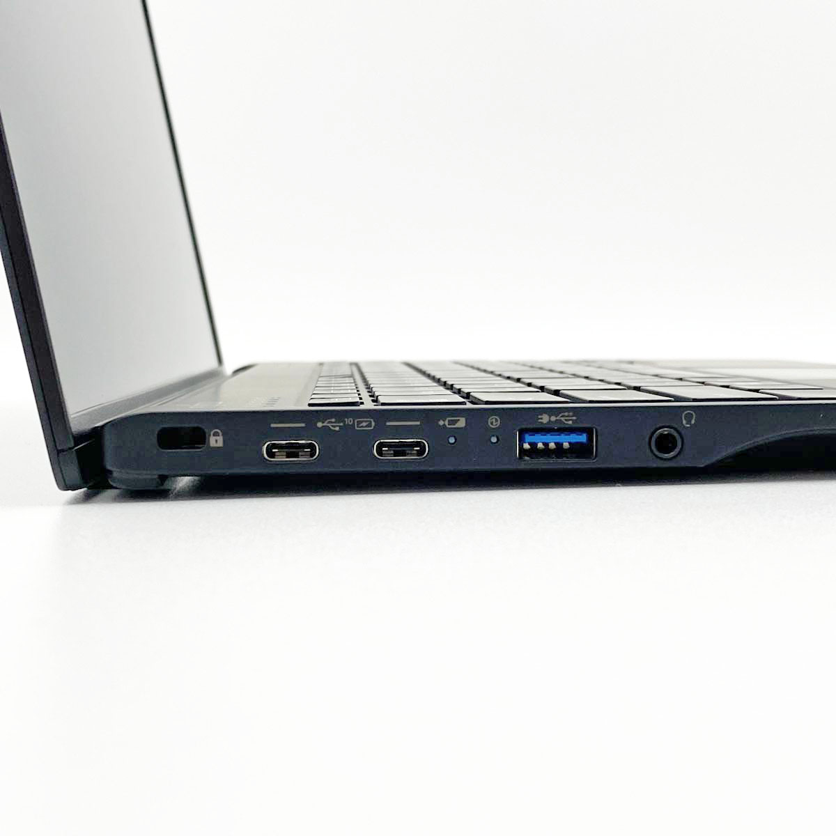 中古 LIFEBOOK WU-X/H1 富士通 ノートパソコン Corei7 1355U/16GB