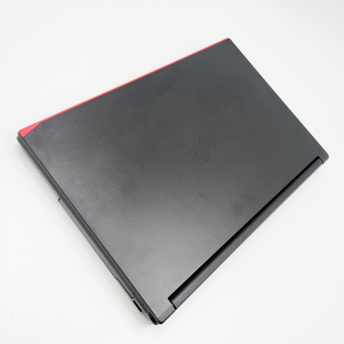 中古 LIFEBOOK A5510/E 富士通 ノートパソコン Corei5 10310U/8GB